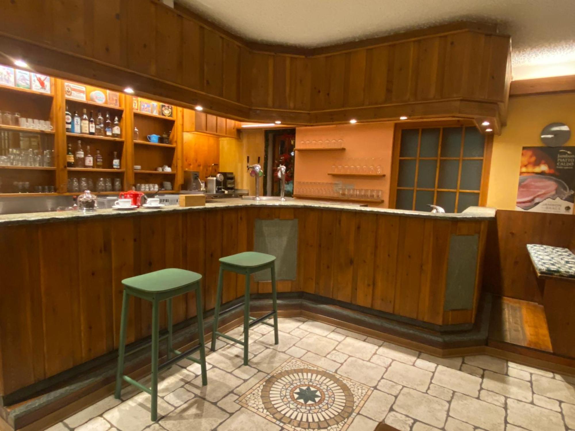 אטרובלס Hotel Col Serena מראה חיצוני תמונה